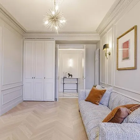 Apartament Yanico *
